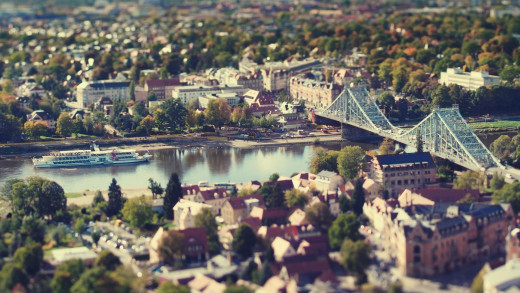 1718088 (a): :1920x1080